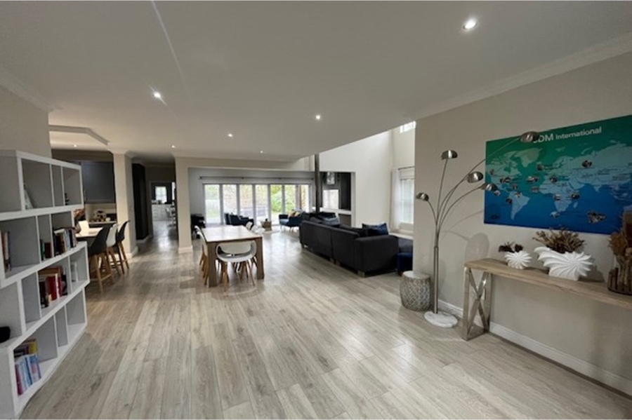 To Let 4 Bedroom Property for Rent in Croydon Olive Estate Western Cape